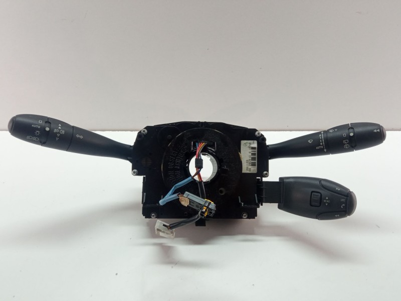 Recambio de mando multifuncion para peugeot 207/207+ (wa_, wc_) 1.6 hdi referencia OEM IAM 96661295XTCOM2005  
