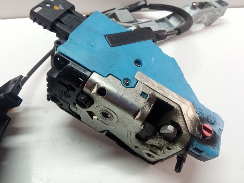 Recambio de cerradura puerta trasera derecha para peugeot 207/207+ (wa_, wc_) 1.6 hdi referencia OEM IAM   