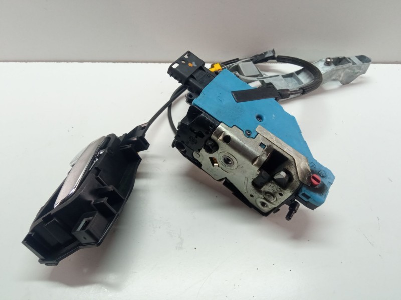 Recambio de cerradura puerta trasera derecha para peugeot 207/207+ (wa_, wc_) 1.6 hdi referencia OEM IAM   