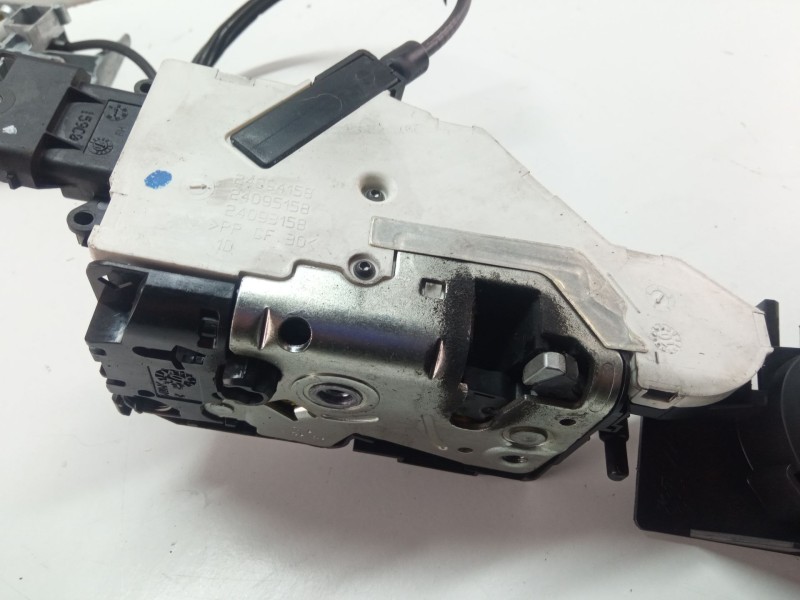 Recambio de cerradura puerta delantera derecha para peugeot 207/207+ (wa_, wc_) 1.6 hdi referencia OEM IAM   