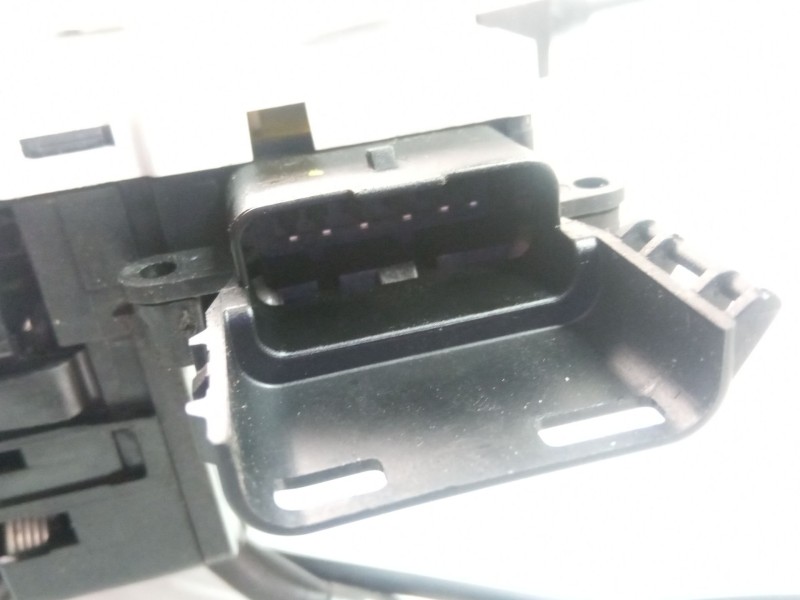 Recambio de cerradura puerta delantera izquierda para peugeot 207/207+ (wa_, wc_) 1.6 hdi referencia OEM IAM   