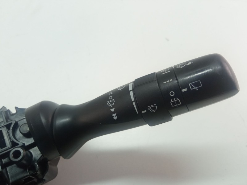 Recambio de mando multifuncion para toyota auris 1.4 d4d 90cv 3p referencia OEM IAM 17F00117F144  