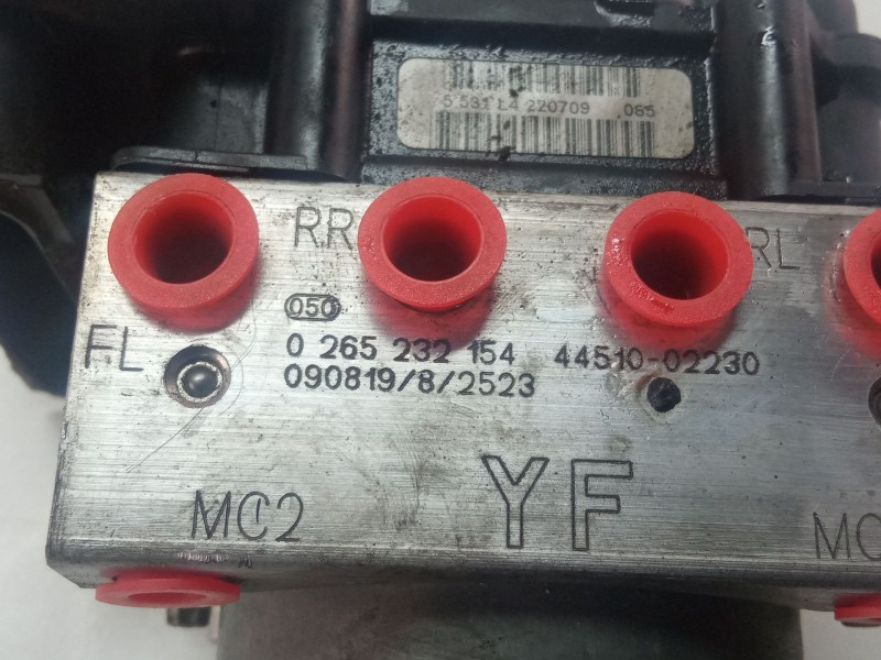 Recambio de modulo abs para toyota auris 1.4 d4d 90cv 3p referencia OEM IAM 02652321544451002230  