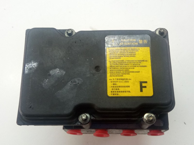 Recambio de modulo abs para toyota auris 1.4 d4d 90cv 3p referencia OEM IAM 02652321544451002230  