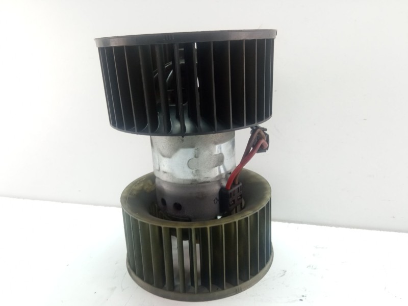 Recambio de motor calefaccion para bmw 3 (e46) 320 d referencia OEM IAM 013001103  