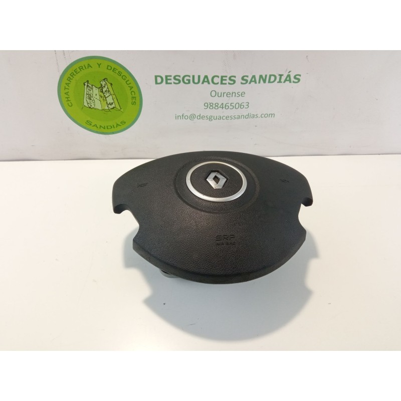 Recambio de airbag de volante para renault clio referencia OEM IAM 8200677496  