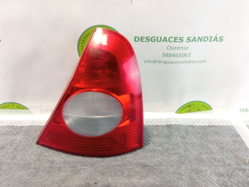 Recambio de piloto trasero derecho para renault clio referencia OEM IAM 8200071414 89023923 