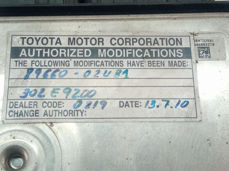 Recambio de centralita motor para toyota auris 1.4 d4d 90cv 3p referencia OEM IAM 8966102S80  