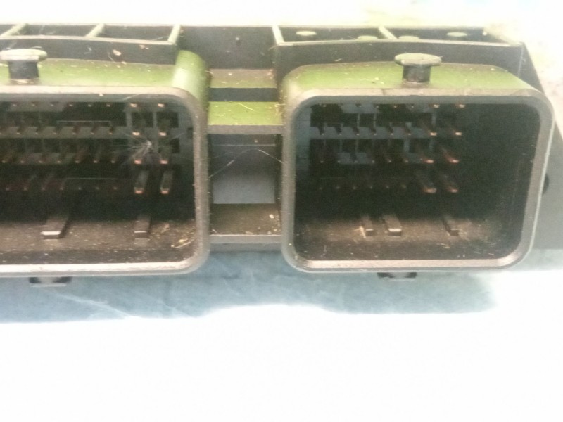 Recambio de centralita motor para peugeot 206 van 1.4 hdi referencia OEM IAM 0281012528  