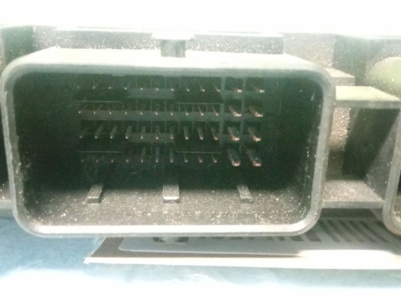 Recambio de centralita motor para peugeot 207 referencia OEM IAM 9662212480  0281012467