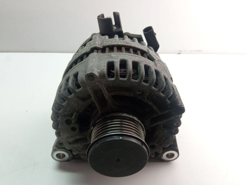 Recambio de alternador para ford s-max (wa6) 2.0 tdci referencia OEM IAM 6G9N10300XC  0121615009