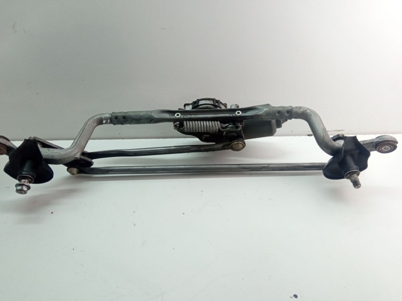 Recambio de motor limpiaparabrisas delantero para toyota verso 1.5d 110cv referencia OEM IAM 851100F030  