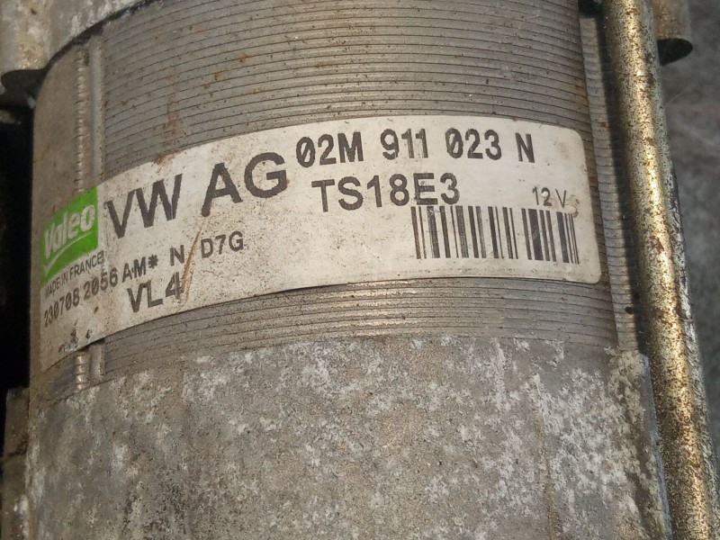 Recambio de motor arranque para seat león referencia OEM IAM 02M911023N  TS18E3 VALEO