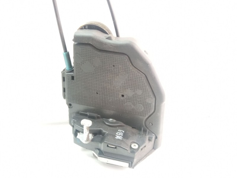 Recambio de cerradura puerta trasera izquierda para toyota verso 1.5d 110cv referencia OEM IAM A084219  