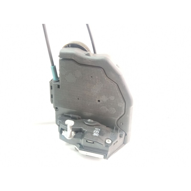 Recambio de cerradura puerta trasera izquierda para toyota verso 1.5d 110cv referencia OEM IAM A084219  