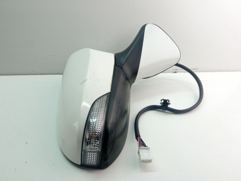 Recambio de espejo retrovisor derecho electrico para toyota verso 1.5d 110cv referencia OEM IAM 026983  