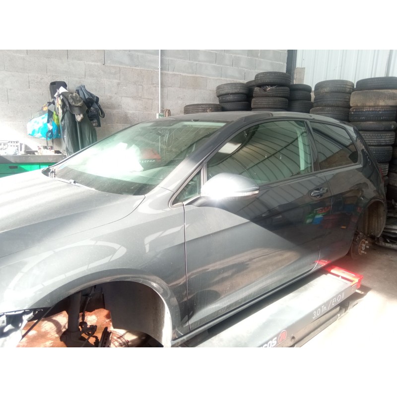 volkswagen golf del año 2013