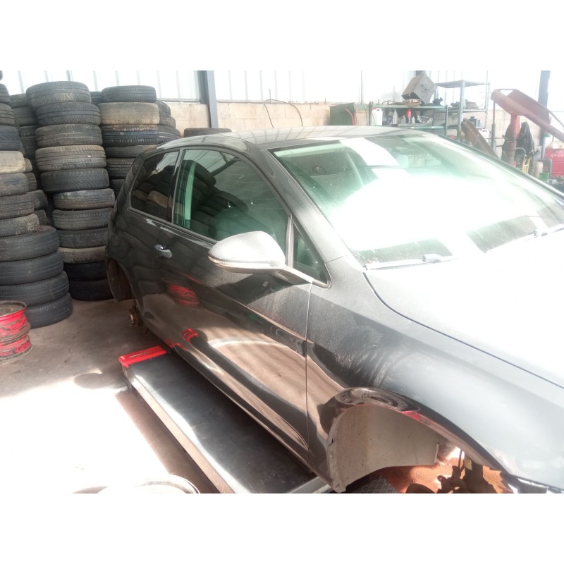 volkswagen golf del año 2013