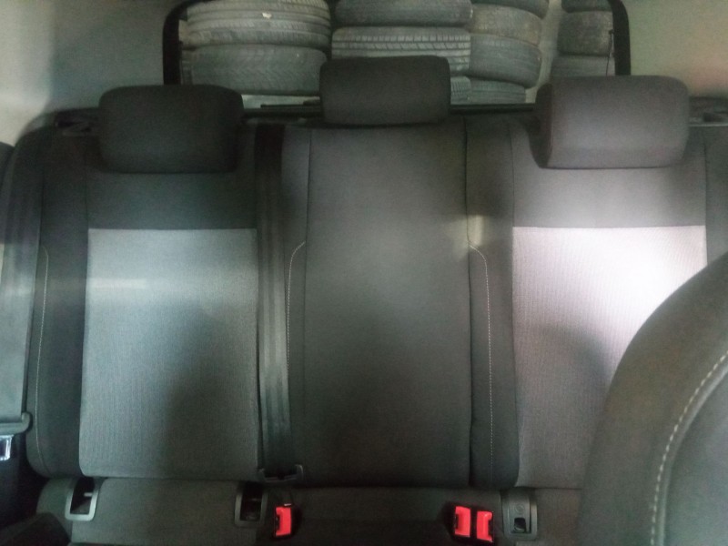 volkswagen golf del año 2013