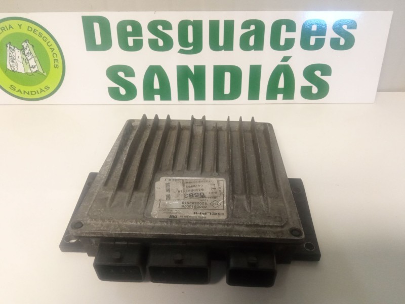 Recambio de centralita motor para renault kangoo referencia OEM IAM 8200530768200582518  