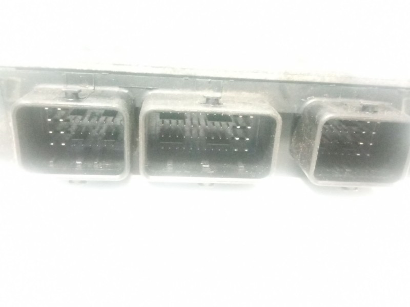 Recambio de centralita motor para renault kangoo referencia OEM IAM 8200530768200582518  