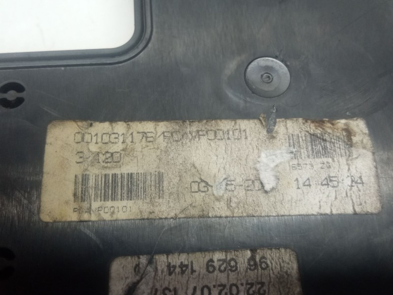 Recambio de caja reles / fusibles para citroën c4 picasso i monospace (ud_) 2.0 hdi 138 referencia OEM IAM 96629144  