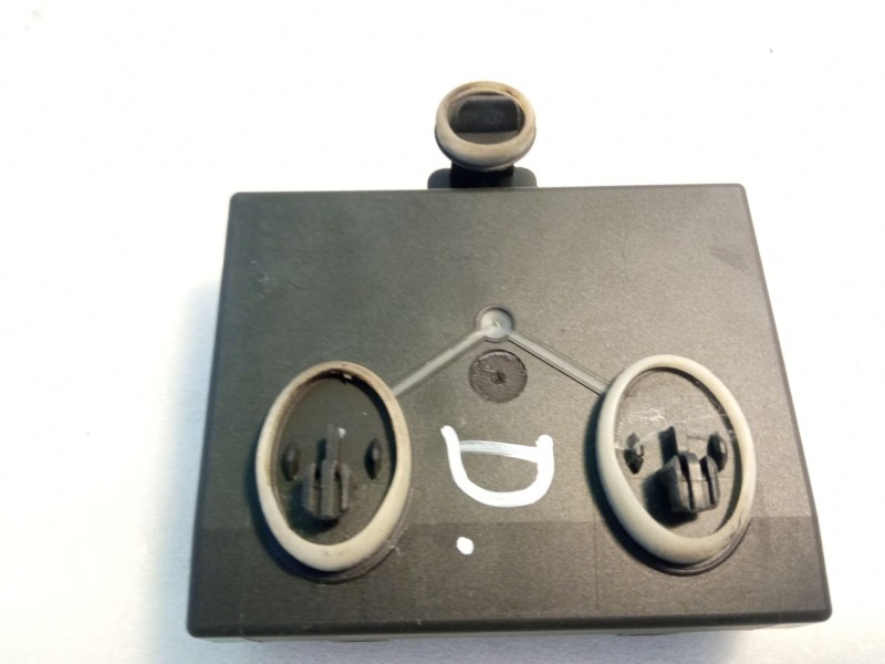 Recambio de modulo control puerta para volkswagen golf golf 1.6 tdi, 105 cv/77 kw, clha referencia OEM IAM 5Q0959392A  