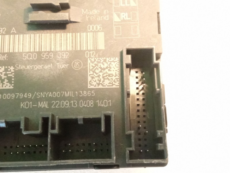 Recambio de modulo control puerta para volkswagen golf golf 1.6 tdi, 105 cv/77 kw, clha referencia OEM IAM 5Q0959392A  