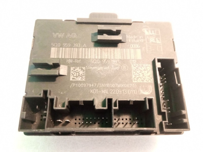 Recambio de modulo control puerta para volkswagen golf golf 1.6 tdi, 105 cv/77 kw, clha referencia OEM IAM 5Q0959393A  