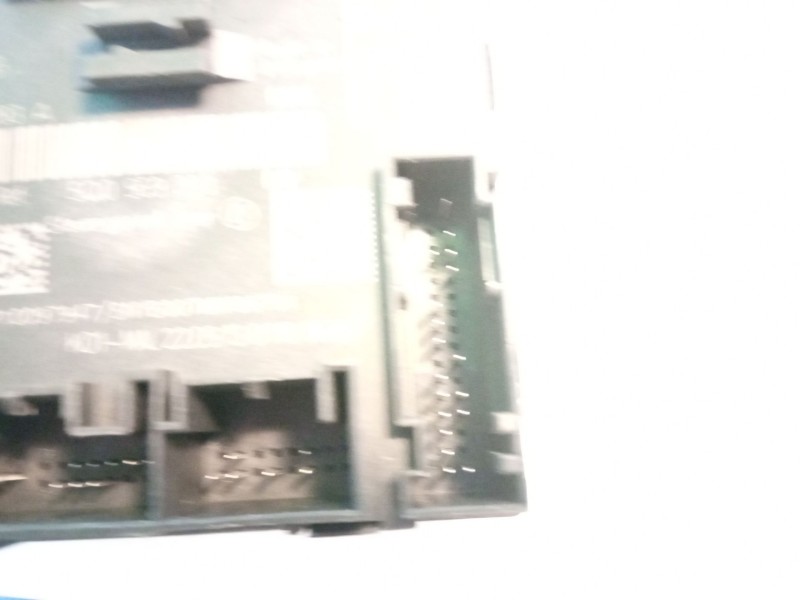 Recambio de modulo control puerta para volkswagen golf golf 1.6 tdi, 105 cv/77 kw, clha referencia OEM IAM 5Q0959393A  