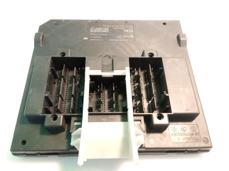 Recambio de modulo confort para volkswagen golf golf 1.6 tdi, 105 cv/77 kw, clha referencia OEM IAM 5Q0937084S  5WK50691C
