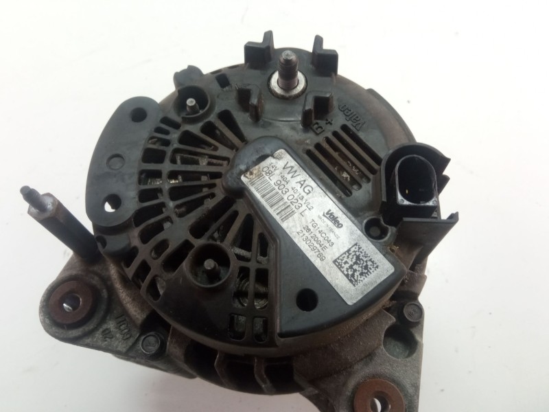 Recambio de alternador para volkswagen golf golf 1.6 tdi, 105 cv/77 kw, clha referencia OEM IAM 03L903023L  