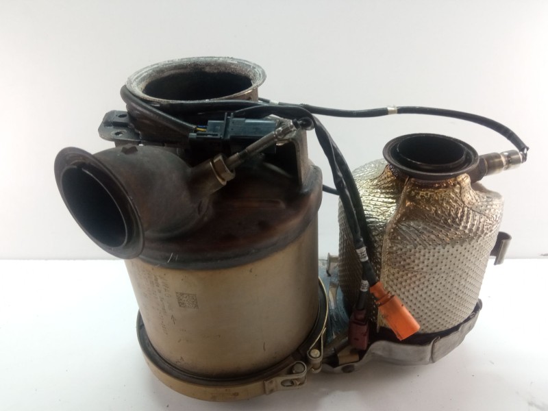 Recambio de filtro de particulas para volkswagen golf golf 1.6 tdi, 105 cv/77 kw, clha referencia OEM IAM 04L131723M  