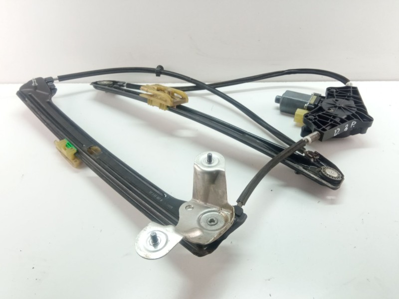 Recambio de elevalunas delantero derecho para volkswagen golf golf 1.6 tdi, 105 cv/77 kw, clha referencia OEM IAM S8502021000130