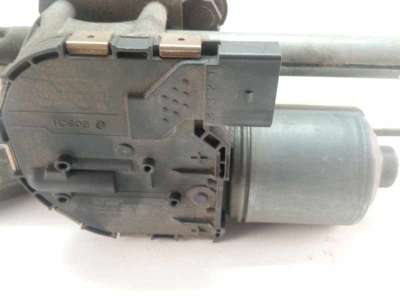 Recambio de motor limpiaparabrisas delantero para volkswagen golf golf 1.6 tdi, 105 cv/77 kw, clha referencia OEM IAM 3397021672