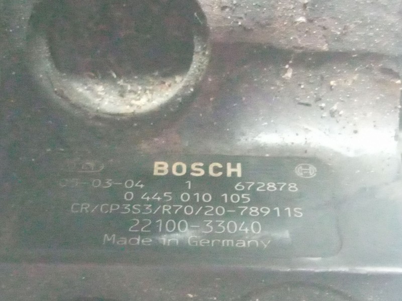 Recambio de bomba alta presion para toyota corolla referencia OEM IAM 0445010105  