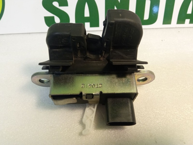 Recambio de cerradura maletero / porton para seat ibiza referencia OEM IAM 6J4827505B  