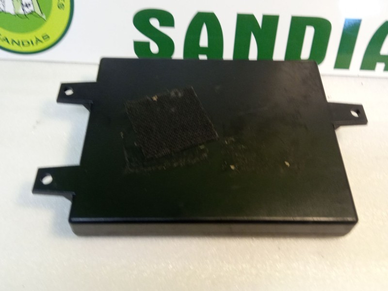 Recambio de centralita bluetooth para seat ibiza referencia OEM IAM 7p6035730k  