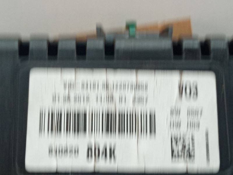 Recambio de cuenta kilometros para seat ibiza referencia OEM IAM 6J0920804K  