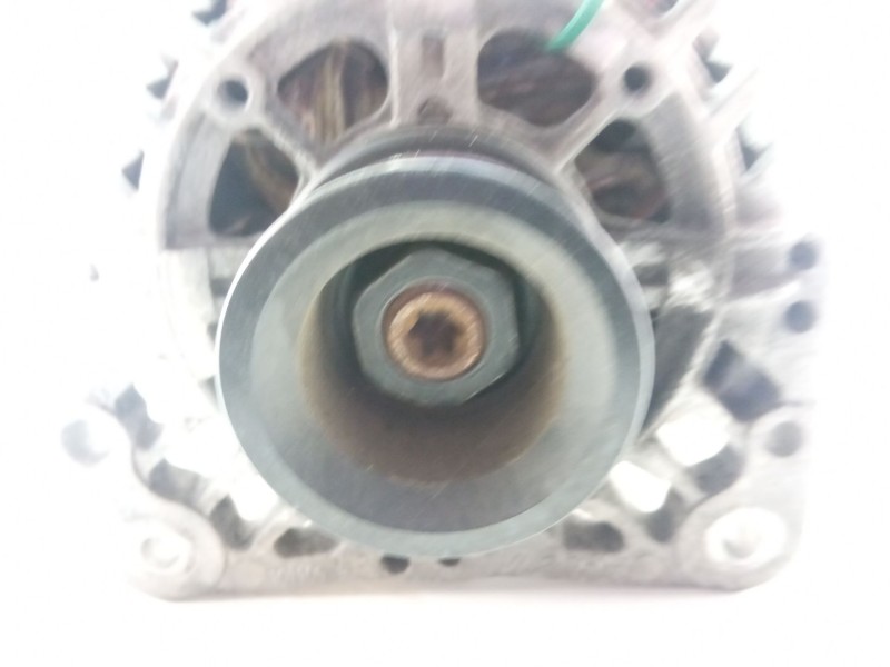 Recambio de alternador para seat ibiza referencia OEM IAM 037903025T  