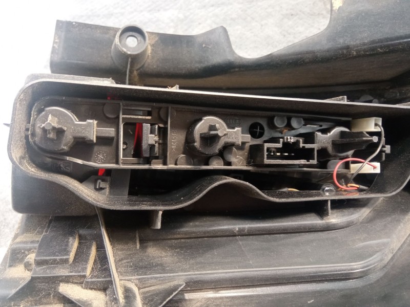 Recambio de piloto trasero izquierdo para citroën c4 referencia OEM IAM   