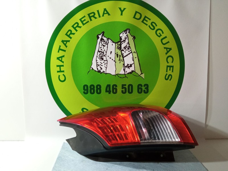 Recambio de piloto trasero derecho para renault gran scenic referencia OEM IAM   