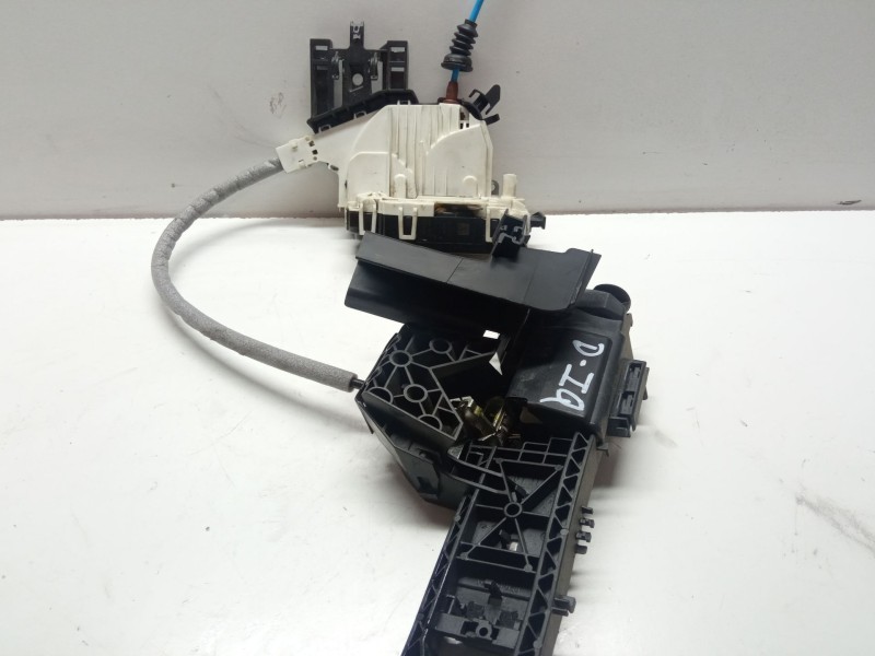 Recambio de cerradura puerta delantera izquierda para mercedes-benz a 200 cdi w176 referencia OEM IAM 01150181002  