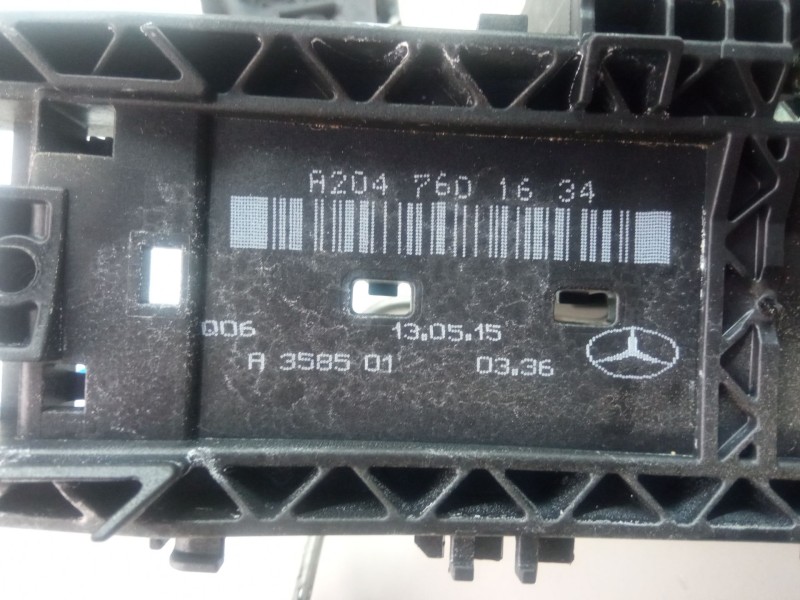 Recambio de cerradura puerta trasera derecha para mercedes-benz a 200 cdi w176 referencia OEM IAM A2047302835  